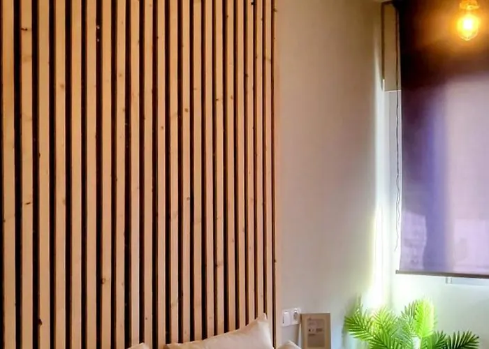 & - By Arousadreams ホームステイ