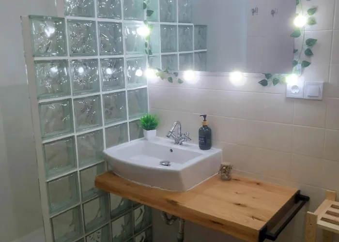 & - By Arousadreams リベイラ